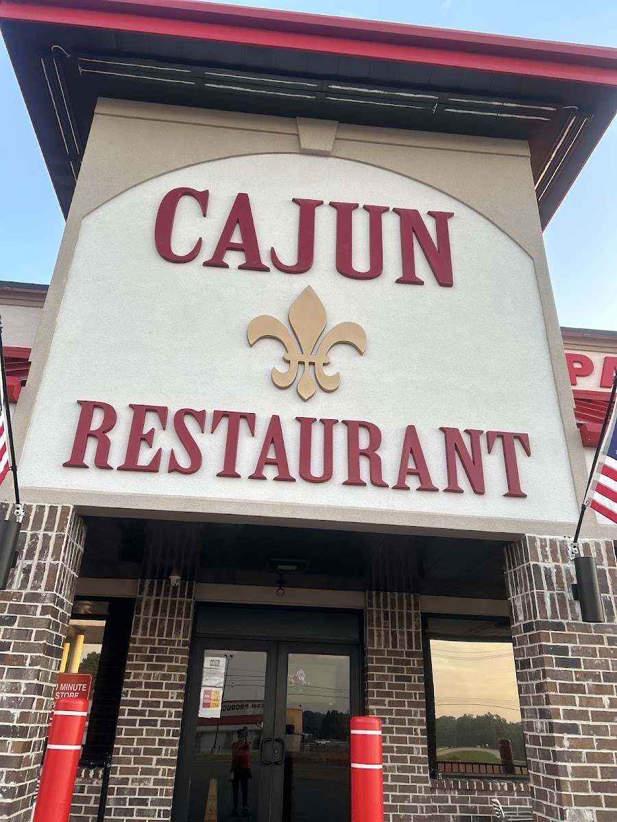 103 Cajun Restaurant & Lounge