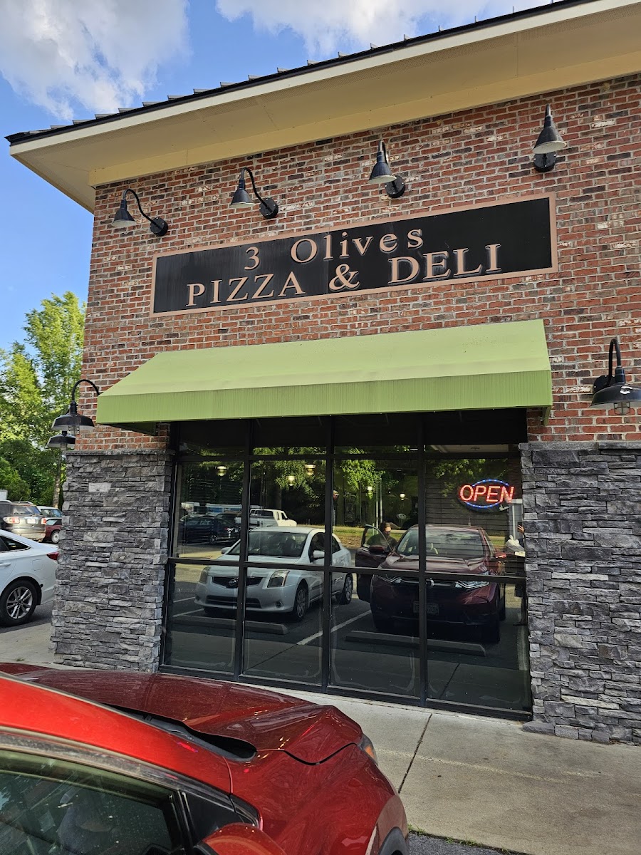 3 Olives Pizza & Deli