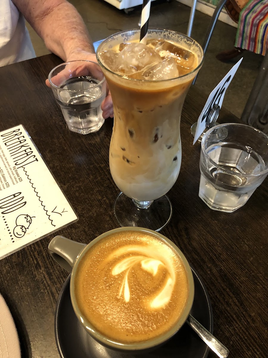 652espresso/14752-albums-10.jpg