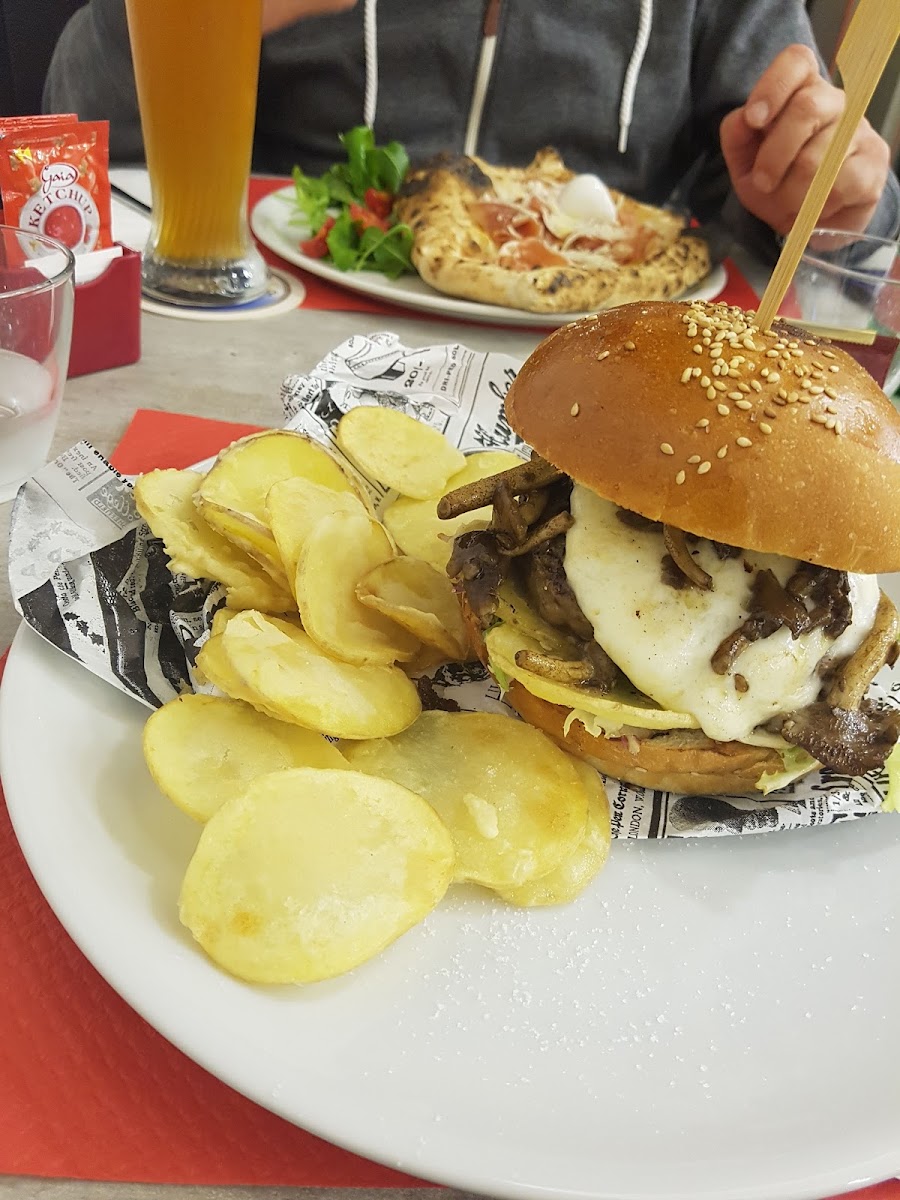 a-rumba-de-scugnizz-pizza-burger/12291-albums-6.jpg