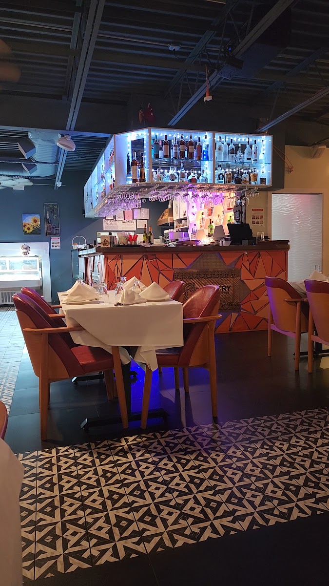 acherry-restaurant/25247-albums-2.jpg