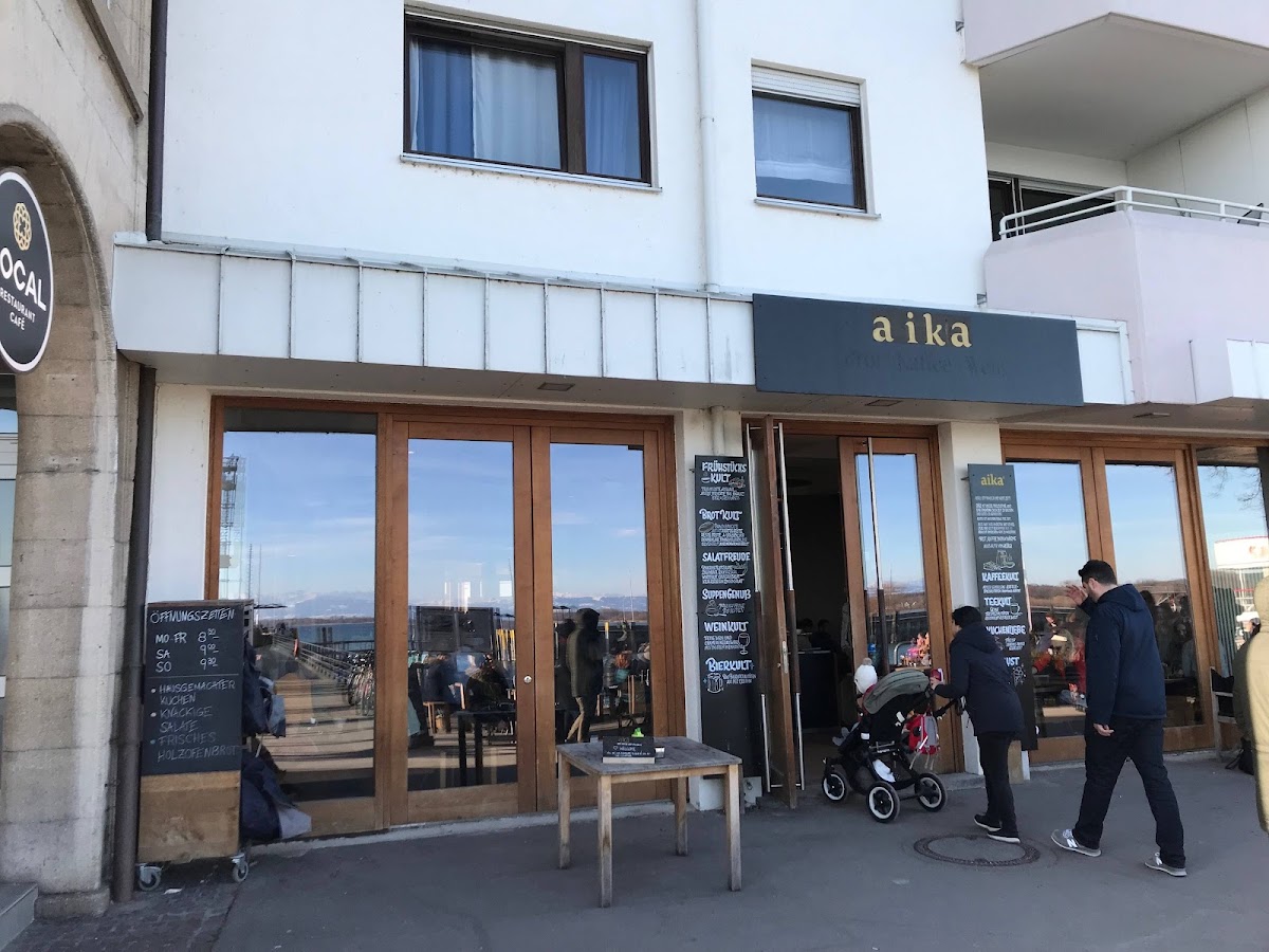 Aika - Brot, Kaffee, Wein Und Wärme Friedrichshafen