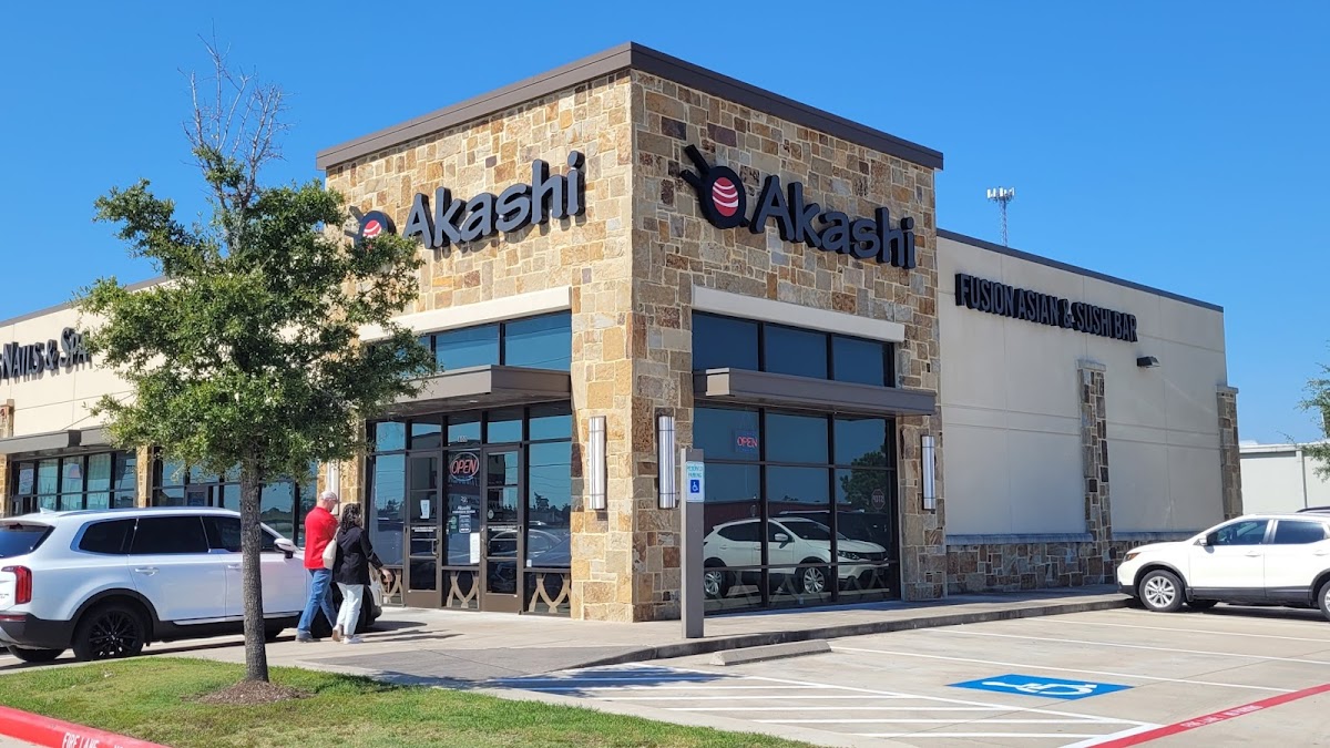 Akashi Asian Sushi & Wine Bar