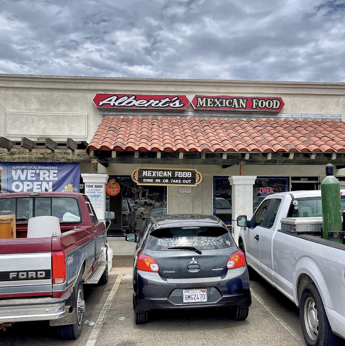 Albert's Fresh Mexican Food Lakeside