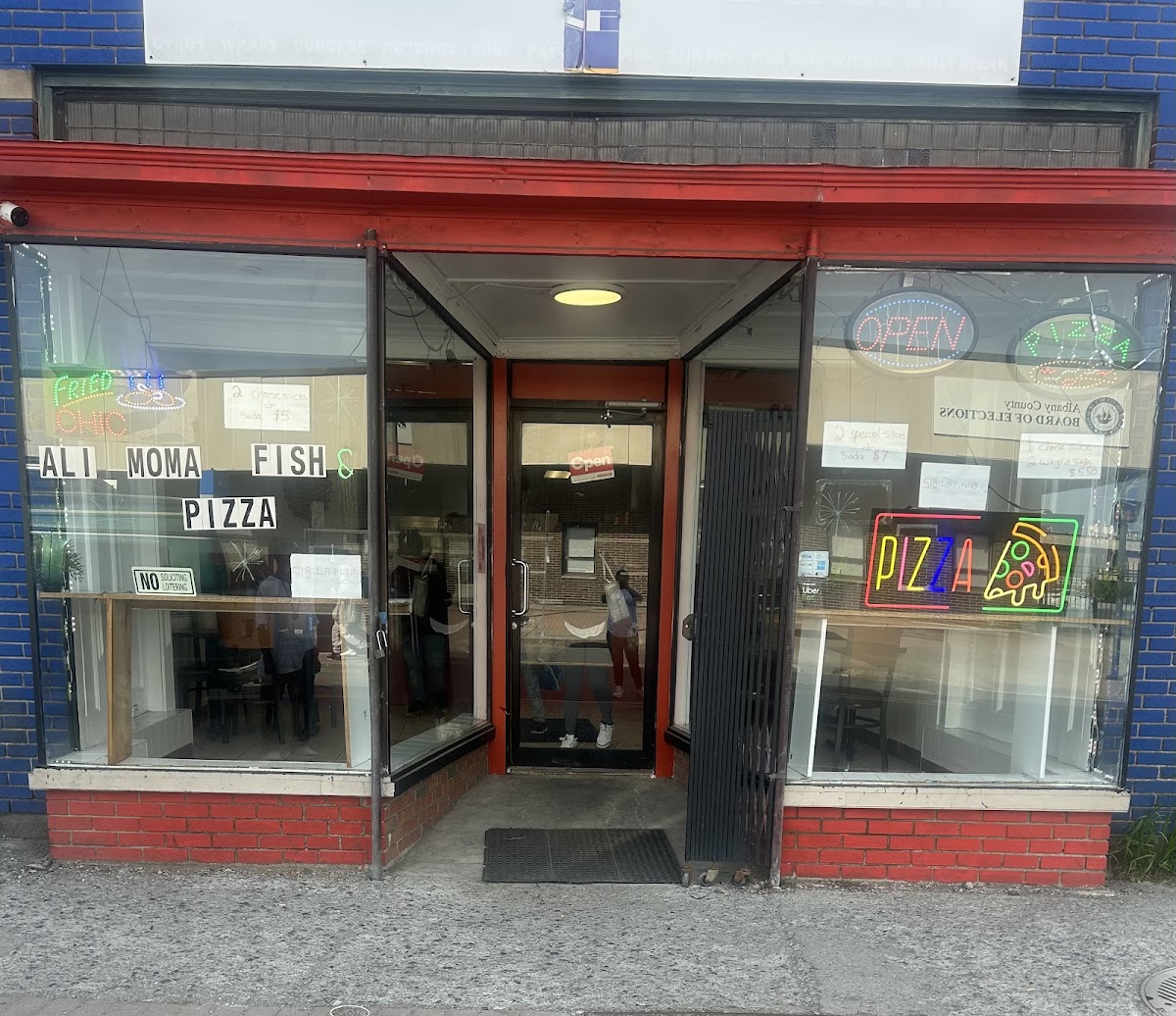 Ali Moma Fish & Pizza