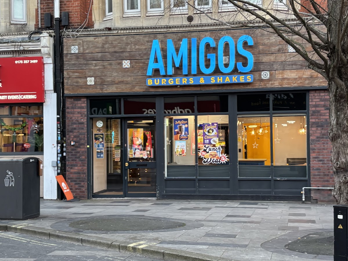 Amigos Burgers & Shakes-Slough