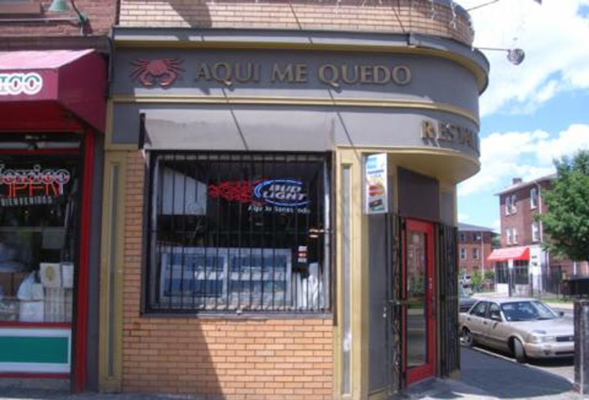 Aqui Me Quedo Restaurant