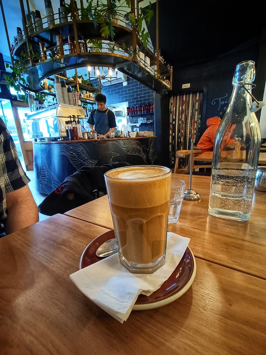 aro-cafe/25421-albums-8.jpg