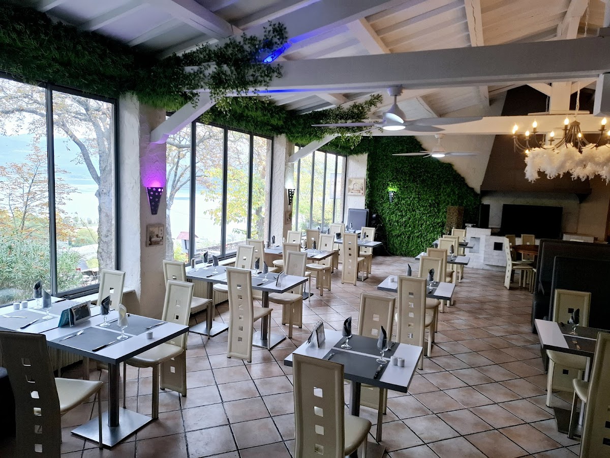 Auberge De Sainte-Croix