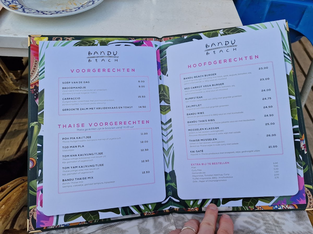 bandu-beach/26766-menus-6.jpg