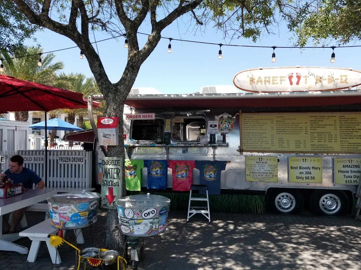 Barefoot Bbq