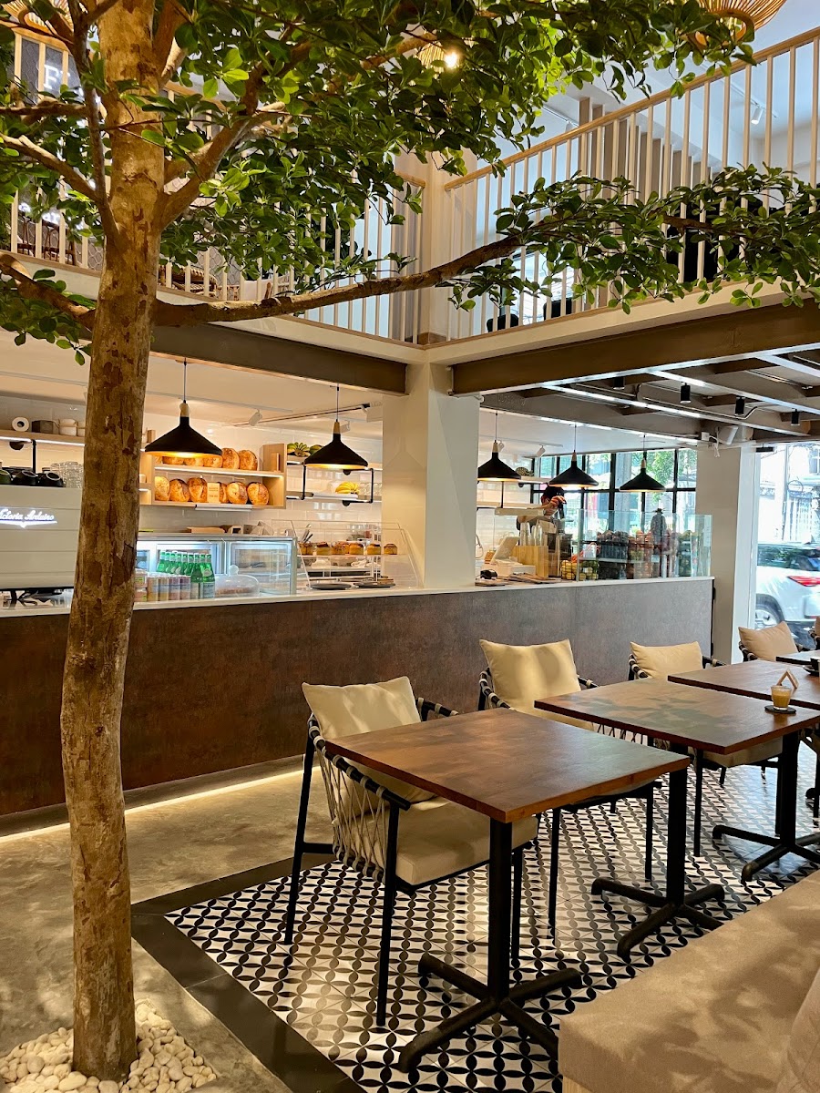Bartels Sathorn - Sourdough Sandwiches, Coffee & Juicery