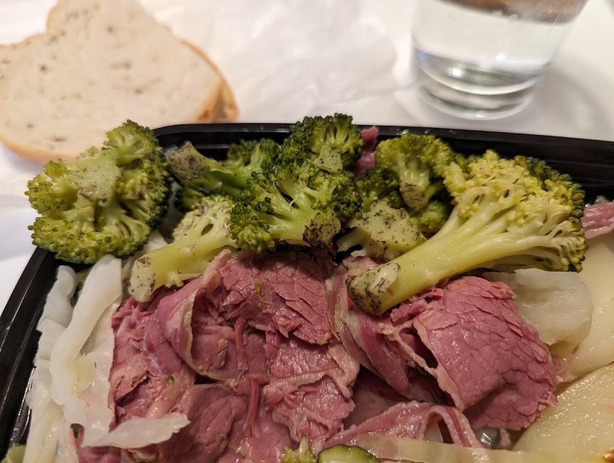 basilico-new-york-deli/21901-albums-9.jpg