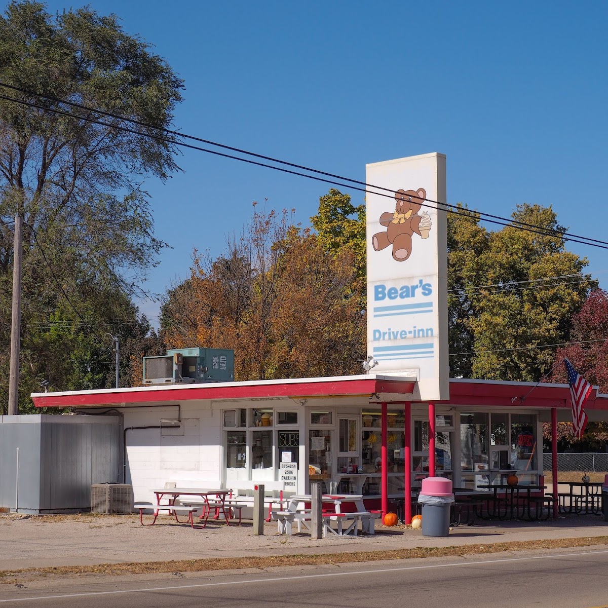 Bears Drive-Inn