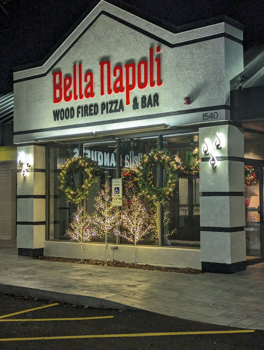 Bella Napoli