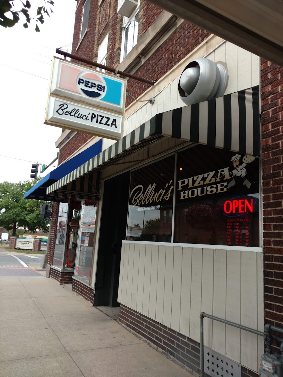 Belluci Pizza House