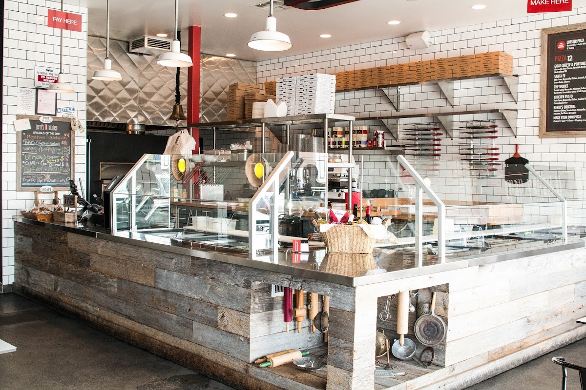 Berri's Pizza Hollywood