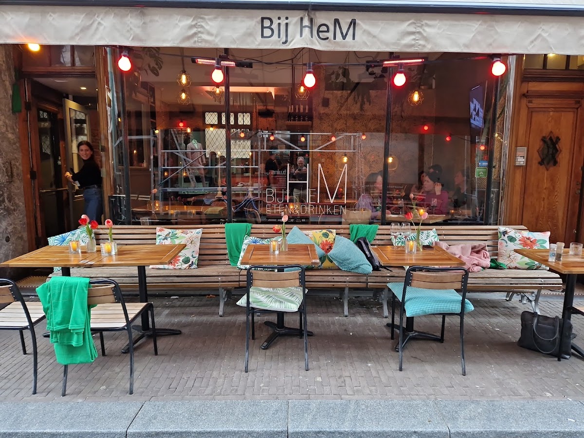 Bij Hem