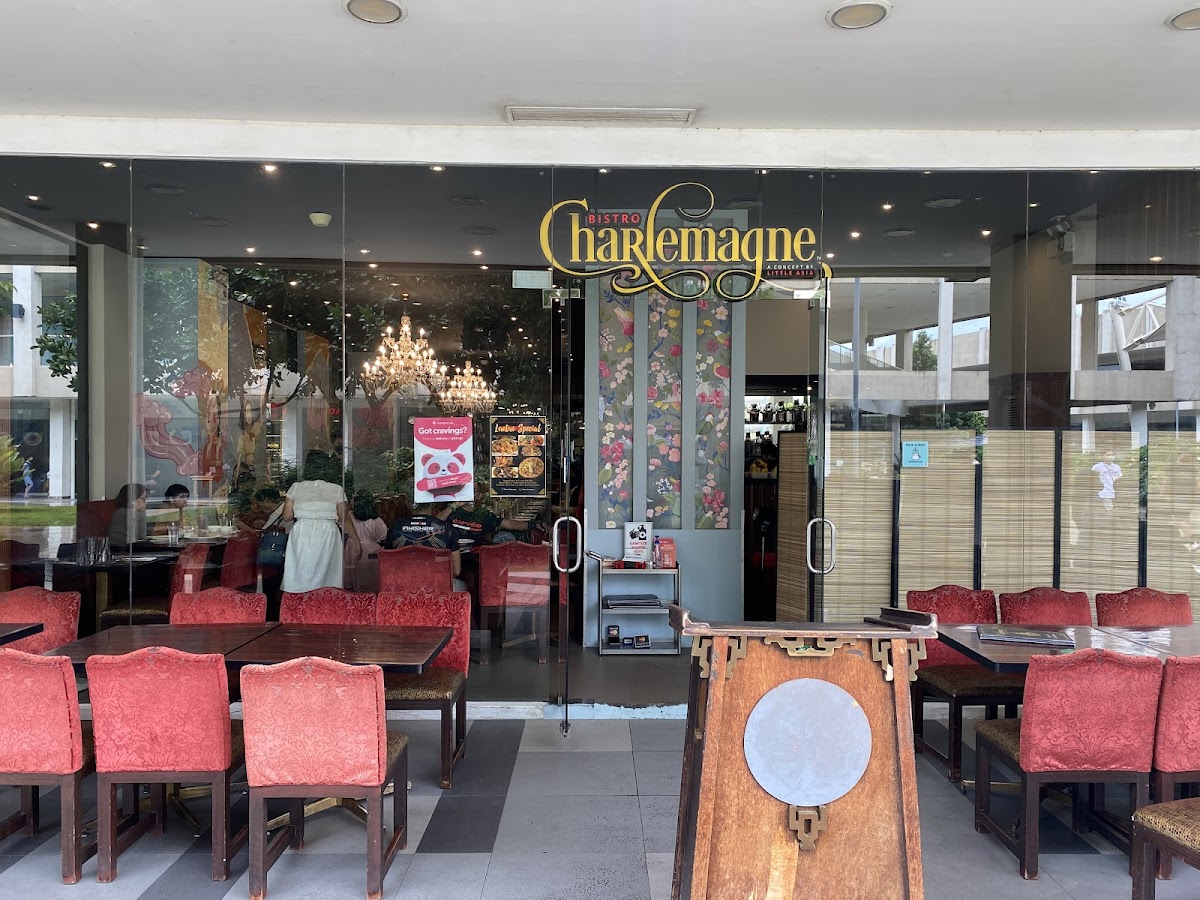 Bistro Charlemagne