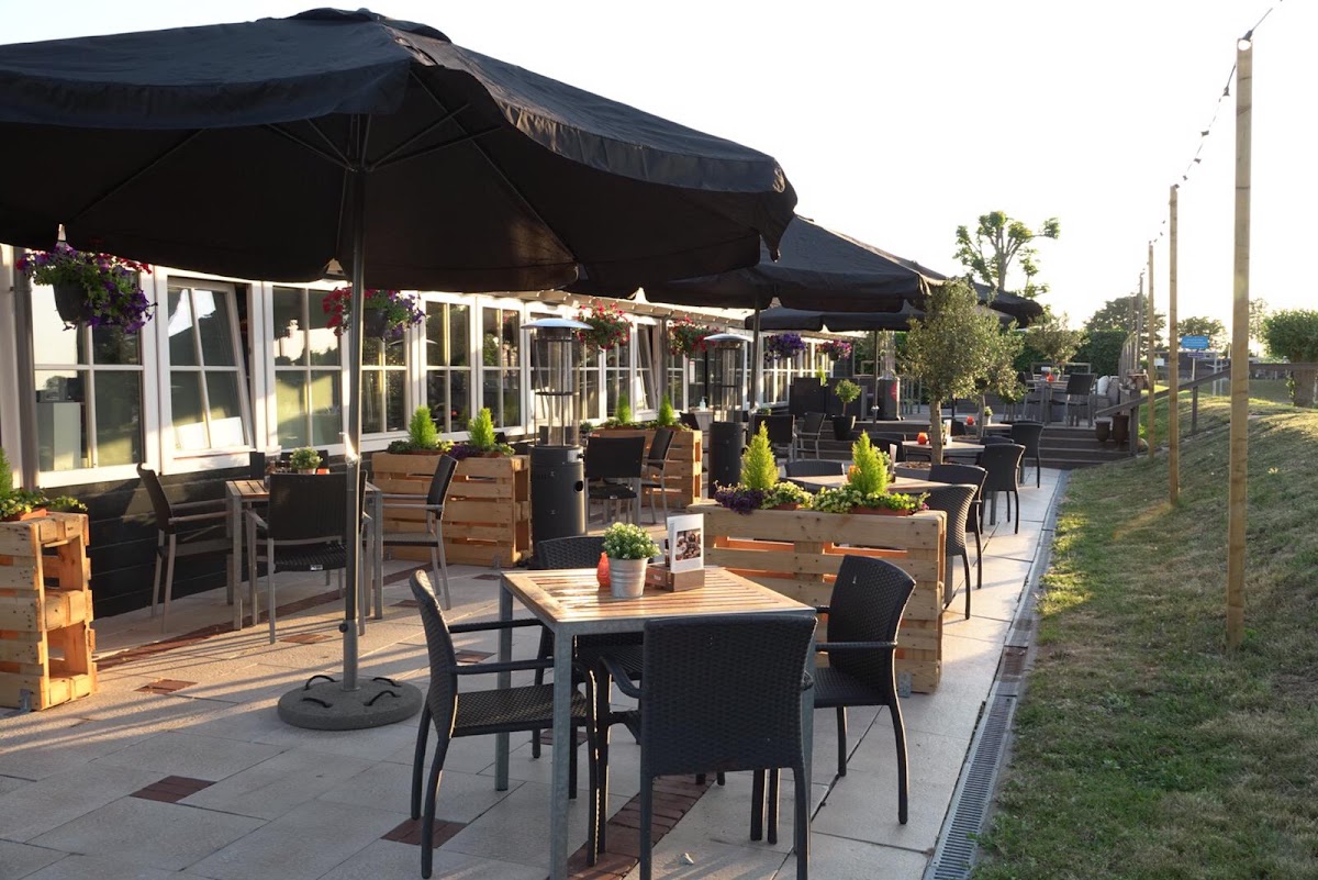 Bistro D'n Duuk