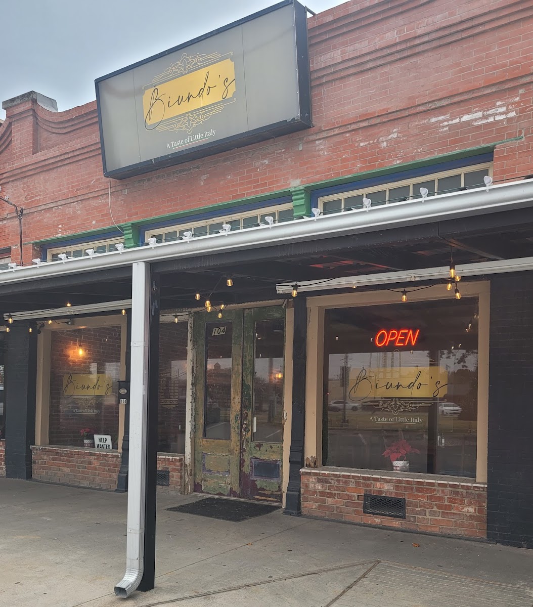 Biundo's Pizzeria