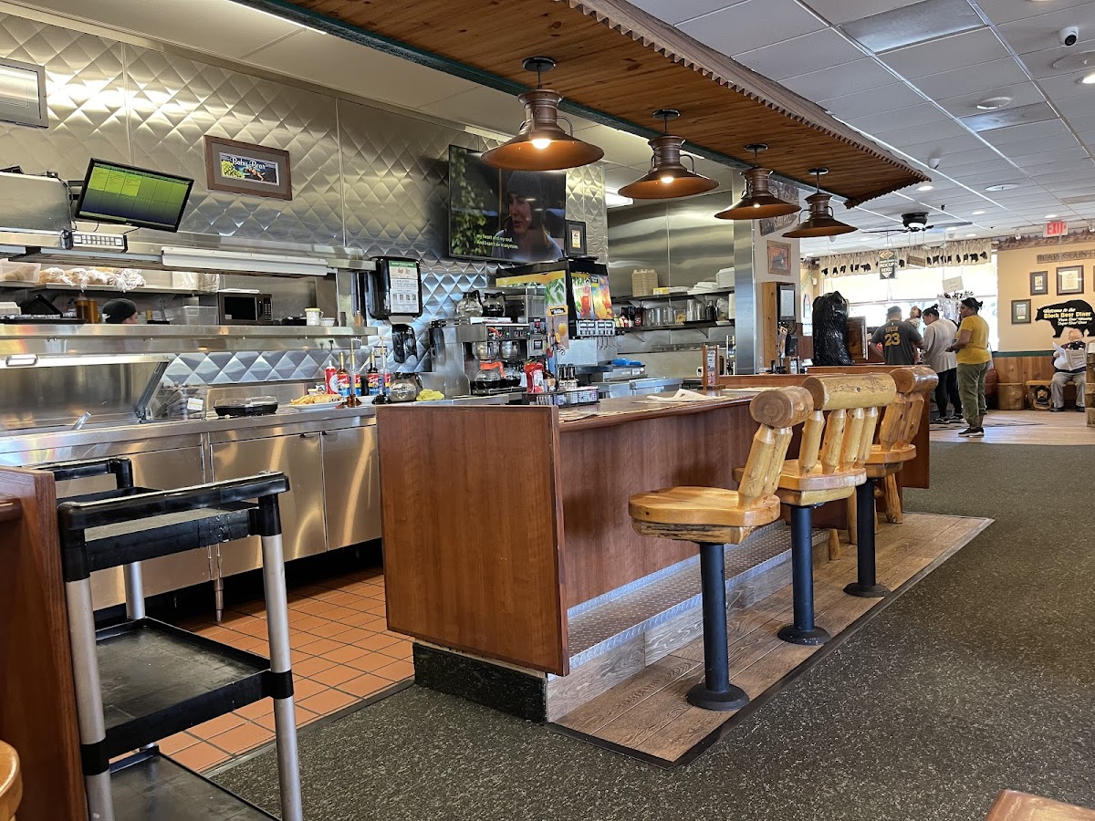 Black Bear Diner Hayward