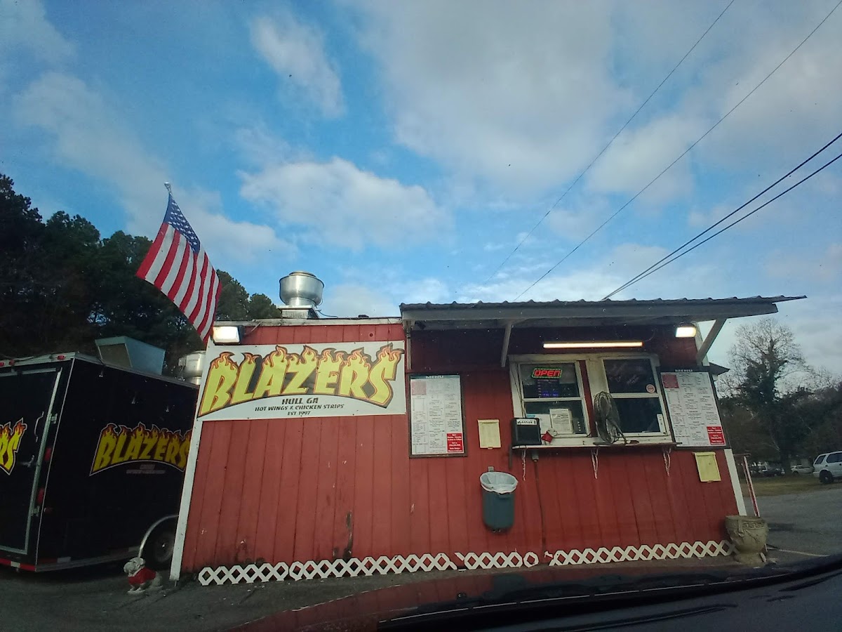 Blazer's-N-Hull