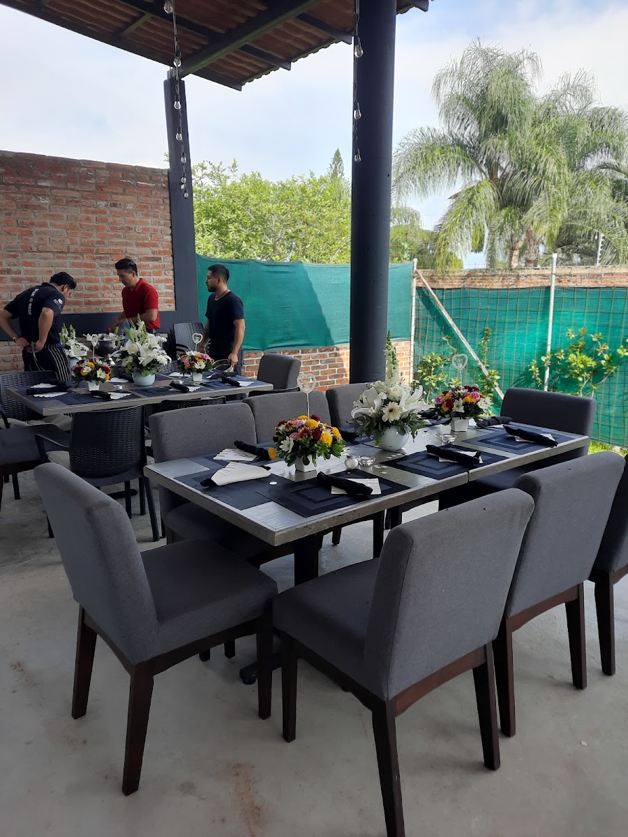 Blue Rose Bistro