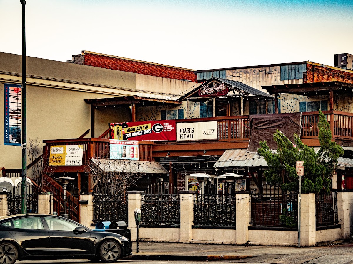 Boar's Head Lounge