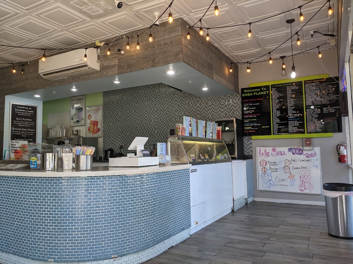 Boba Planet & Sandwiches
