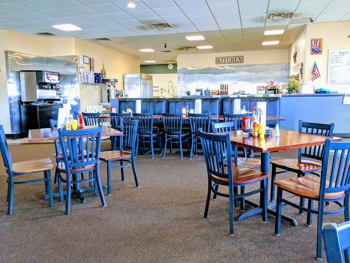 Bonnie Cafe