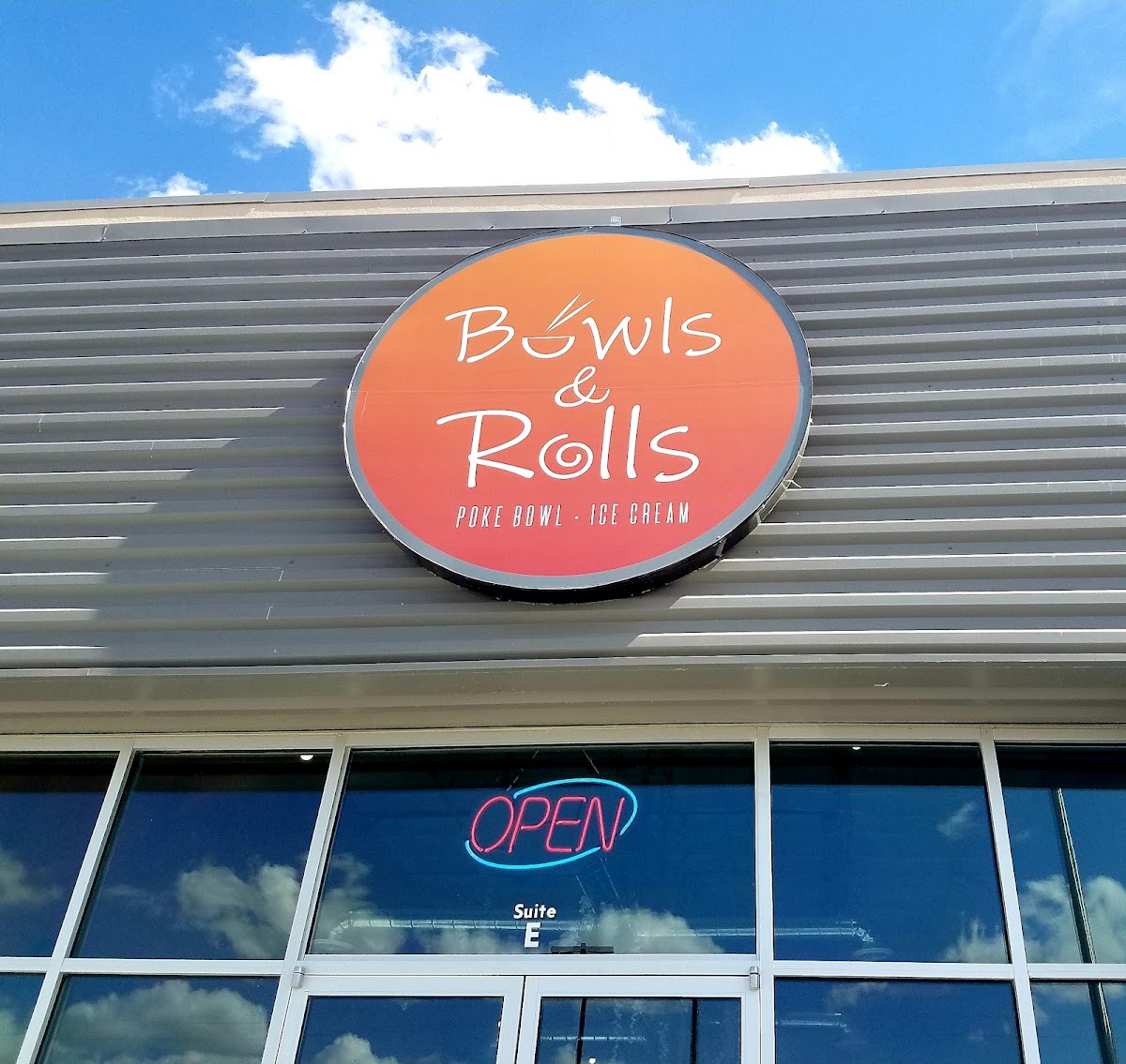 Bowls & Rolls