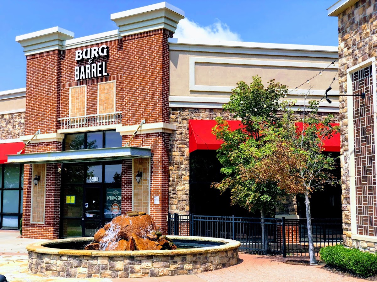 Burg & Barrel - Leawood