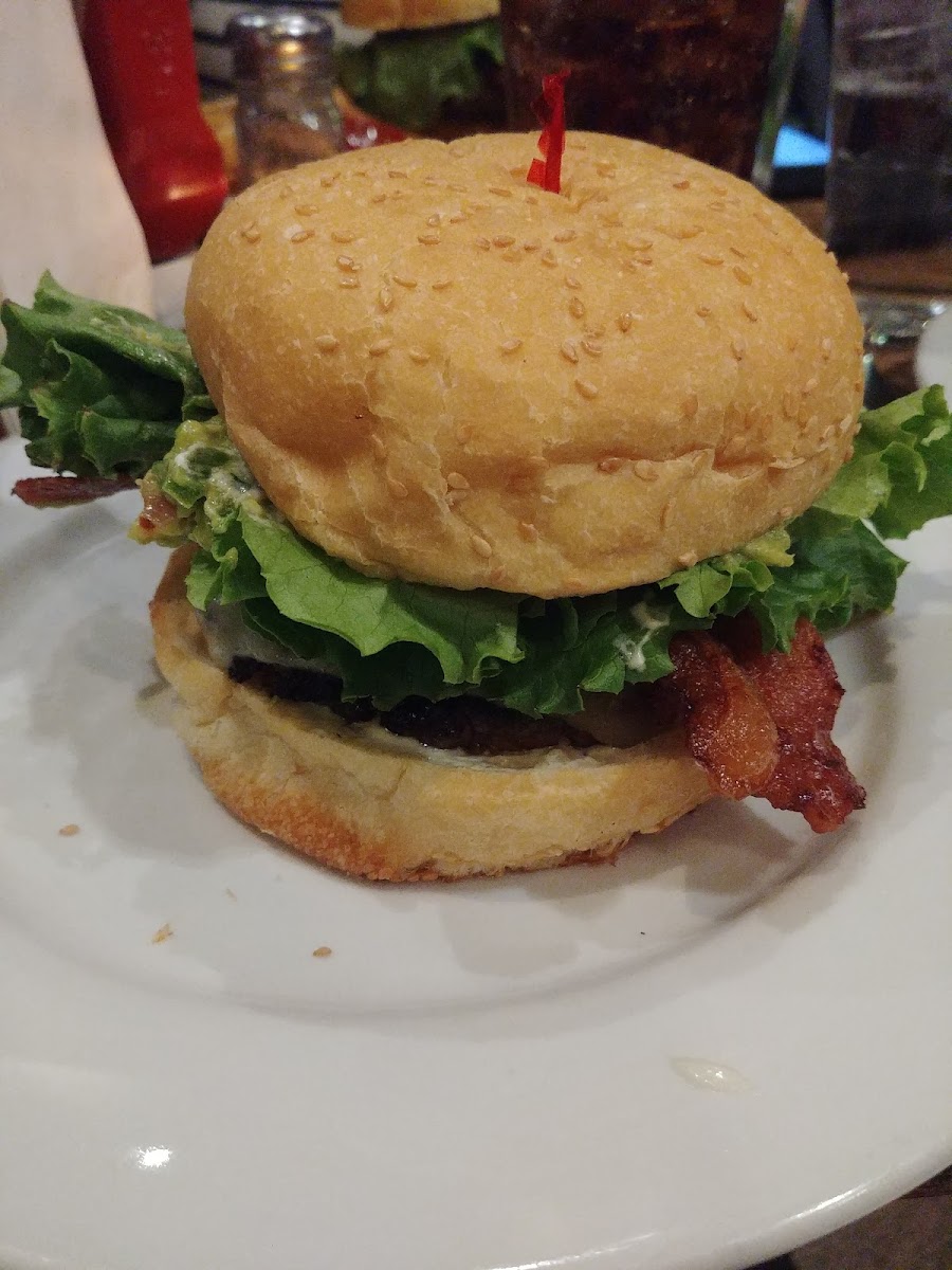 burgers-and-brew/8175-albums-6.jpg