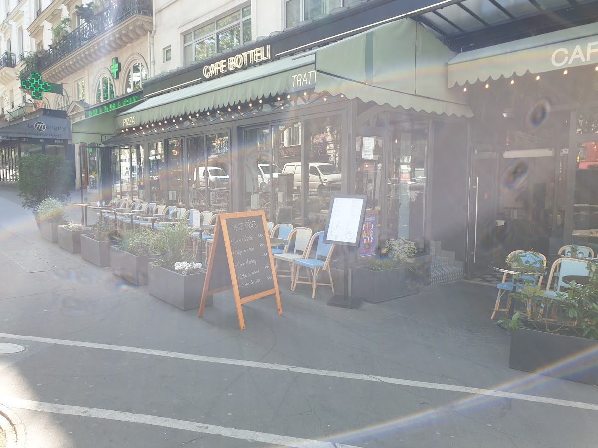 Cafe Botteli