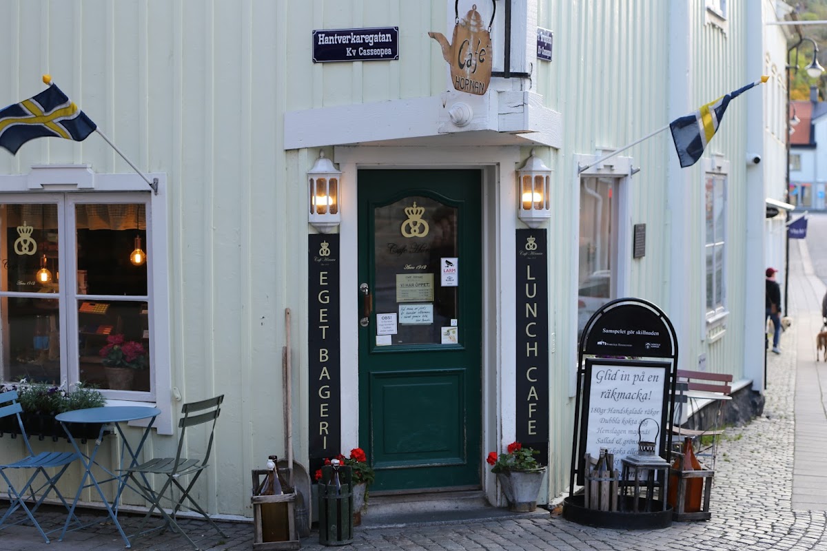 Cafe Corner