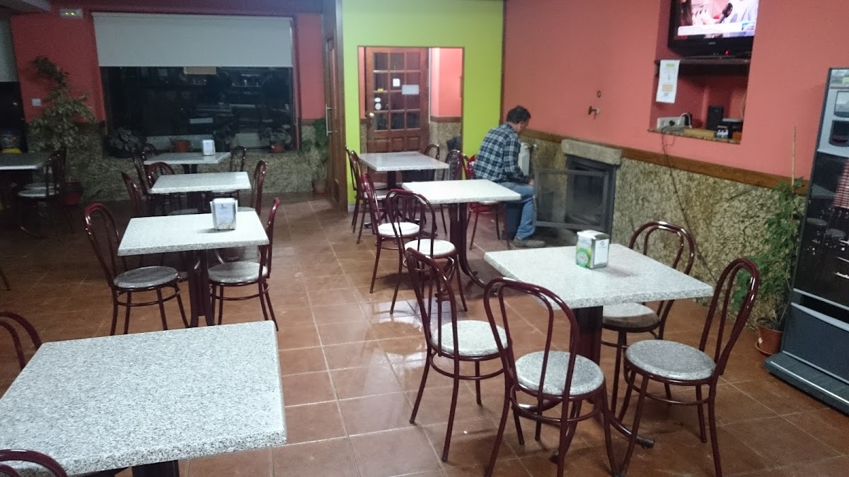 Café E Restaurante Da Reta
