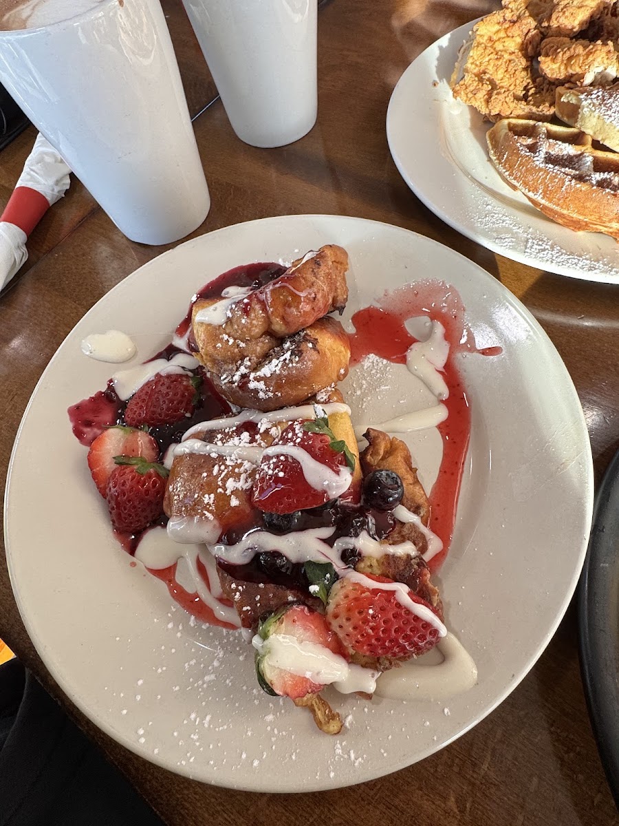 cafe-ez-2-at-elkridge/11587-albums-4.jpg