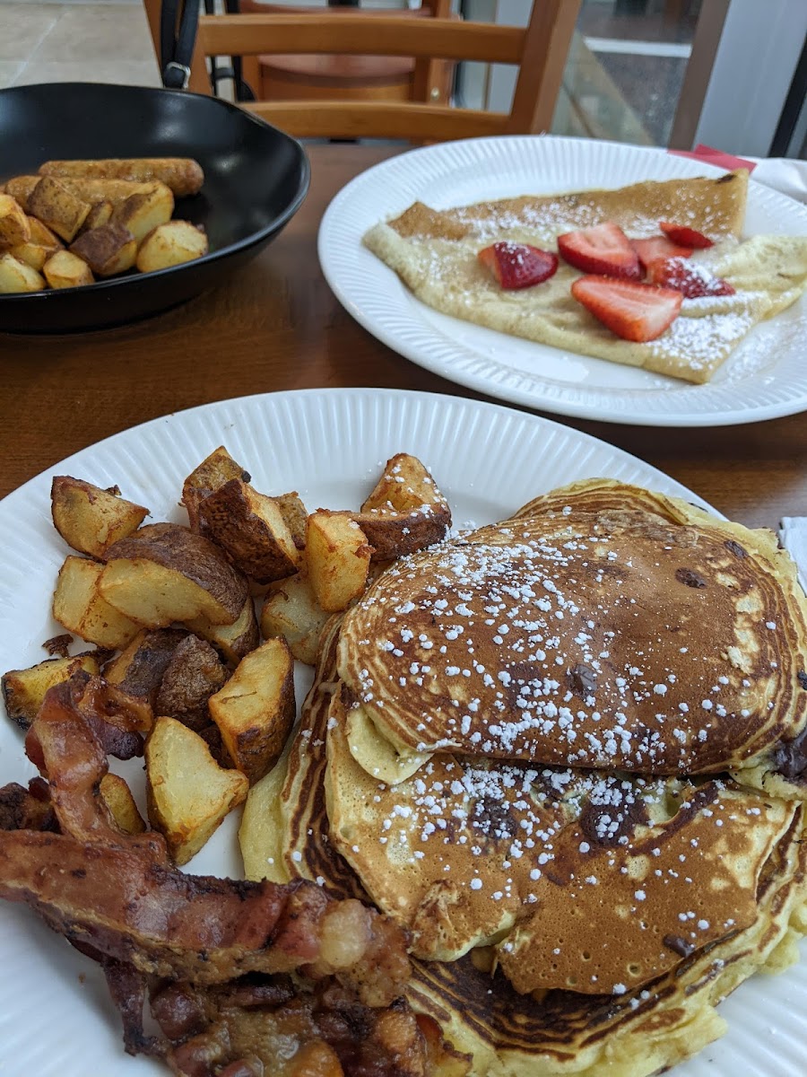 cafe-ez-2-at-elkridge/11587-albums-8.jpg