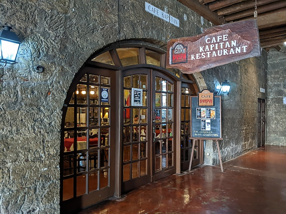 Cafe Kapitan Restaurant