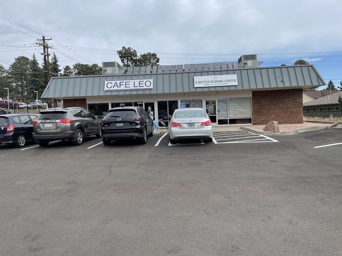 Cafe Leo