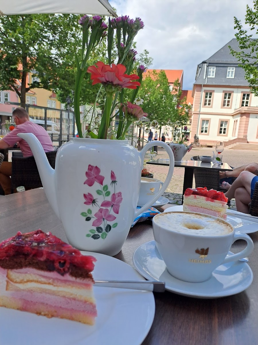 cafe-und-bistro/12156-albums-6.jpg