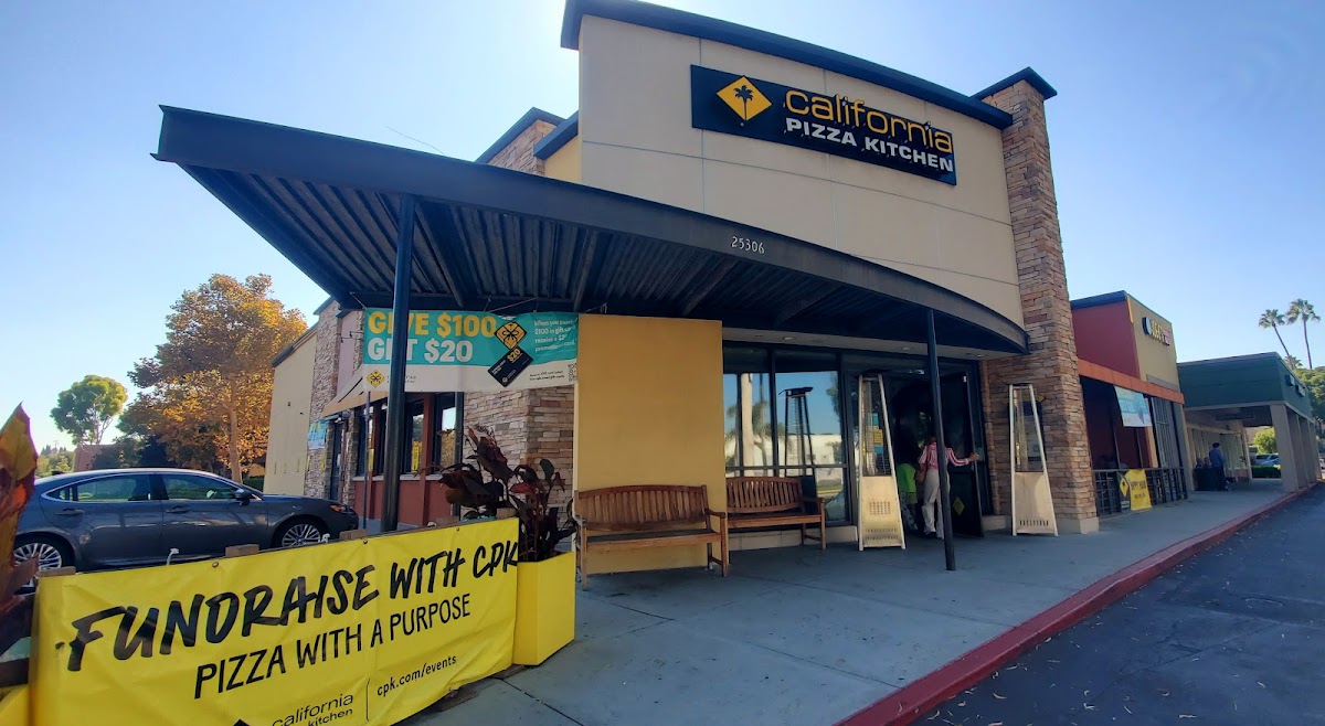 California Pizza Kitchen At Rolling Hills