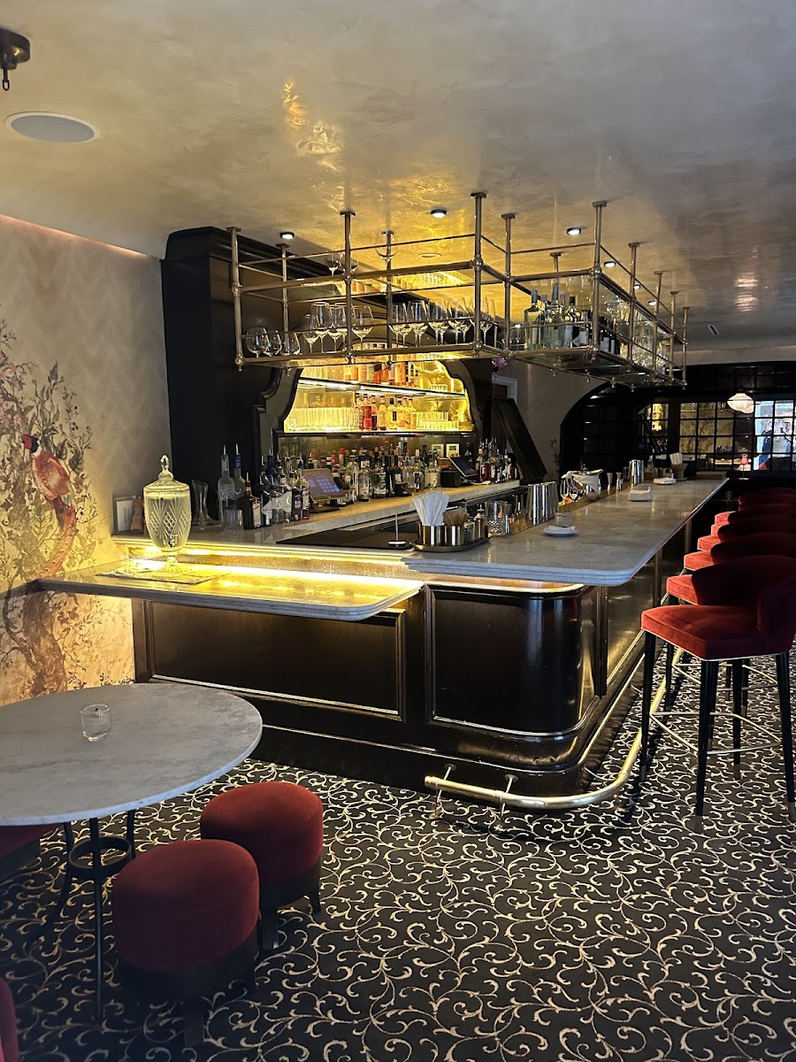 Cara Restaurant