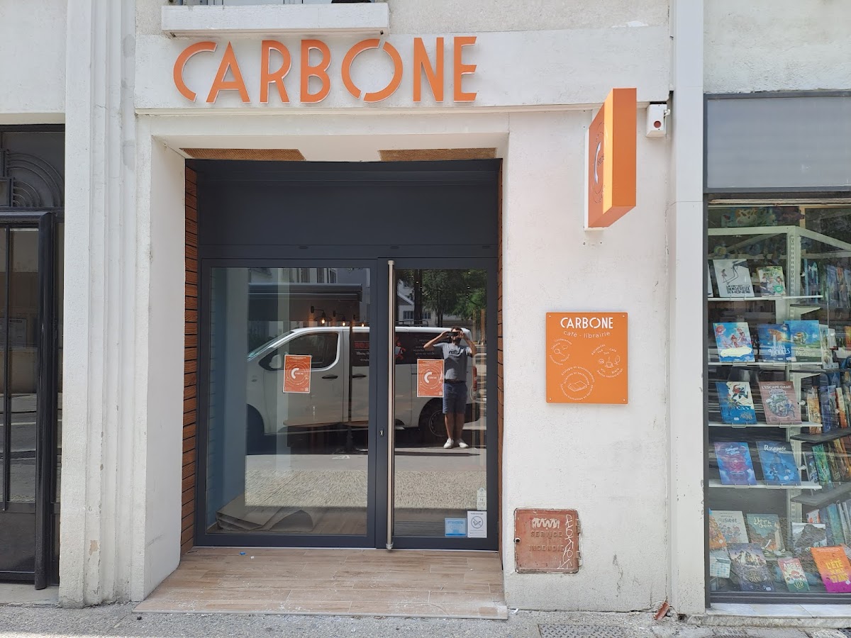 Carbone