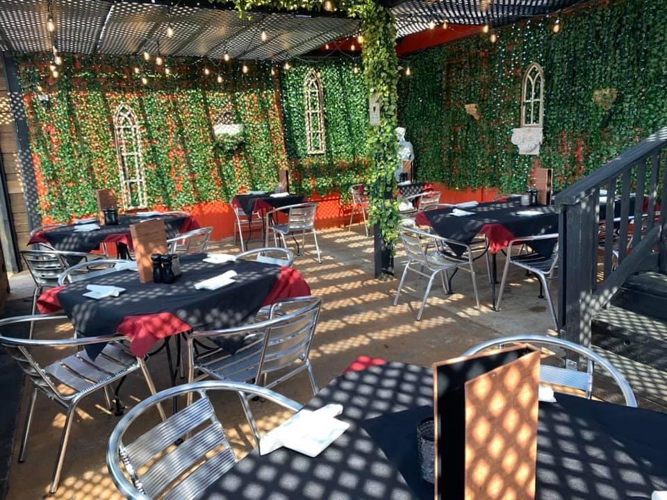 Castucci's Italian Restaurant