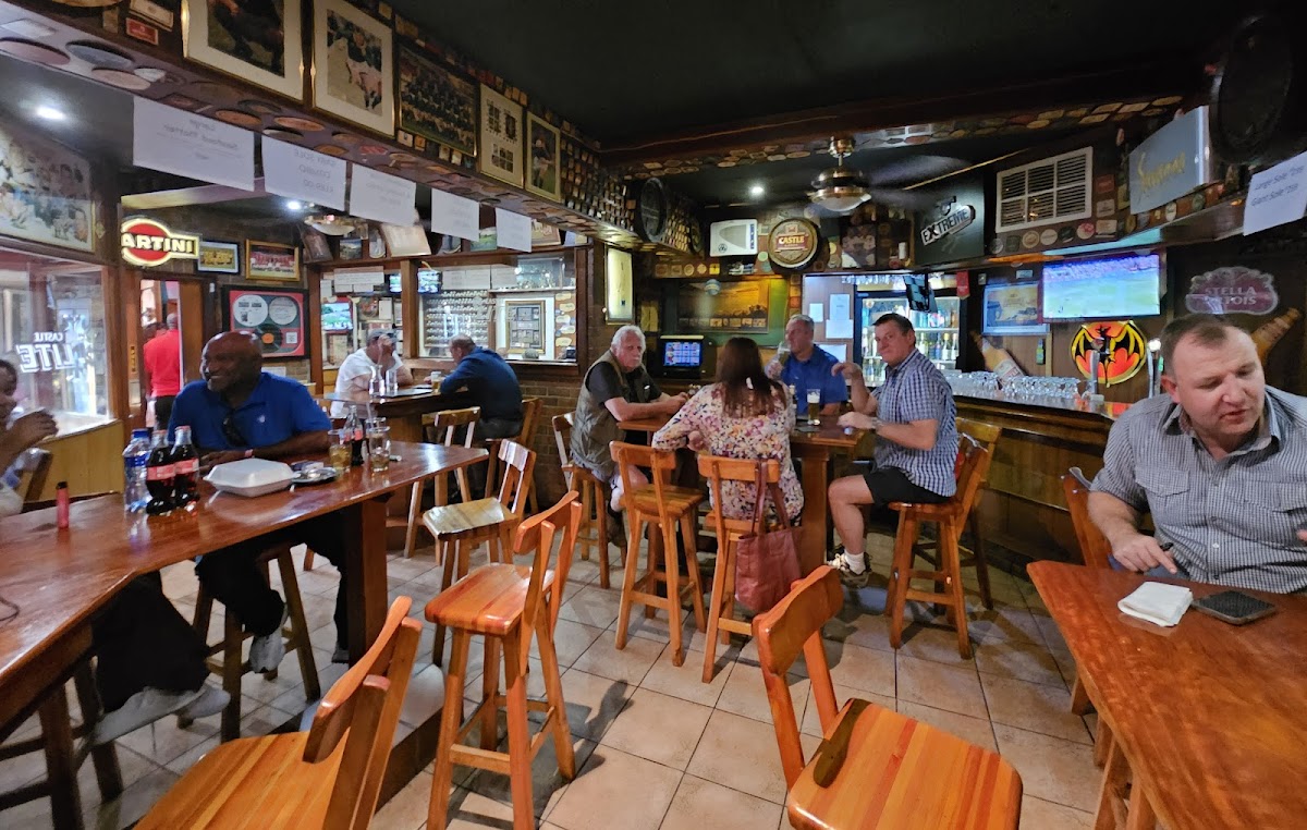 Cesco's Portuguese Pub & Restaurant