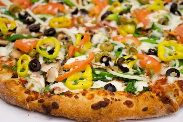 chanellos-pizza-14-chesapeake-square/35957-albums-4.jpg