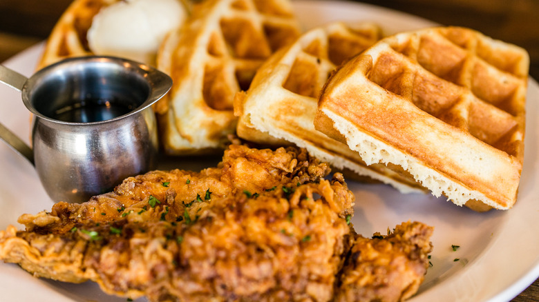Charlie Mae's Southern Bistro