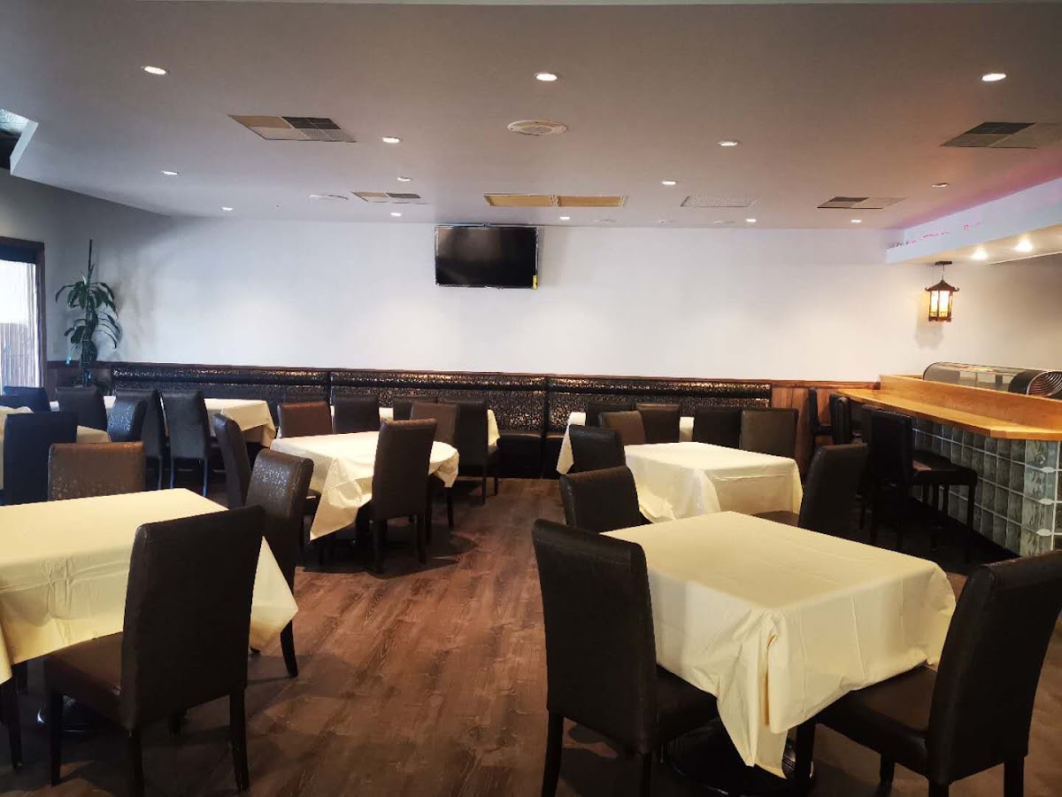 Chen's Asian Bistro
